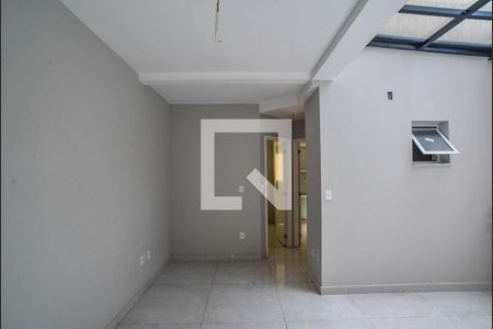 Apartamento à venda com 2 quartos, 52m² em Campestre, Santo André