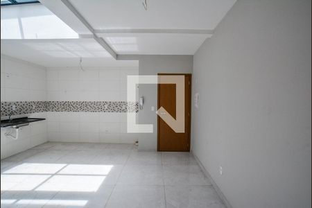 Apartamento à venda com 2 quartos, 52m² em Campestre, Santo André