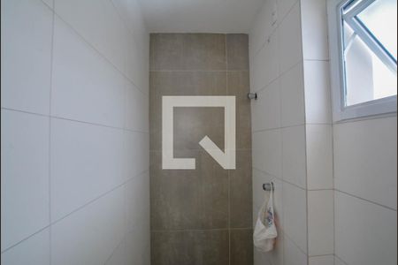 Apartamento à venda com 52m², 2 quartos e 1 vaga Apartamento à venda com 52m², 2 quartos e 1 vagaBanheiro