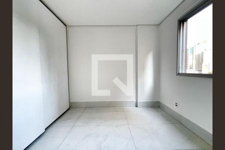 Apartamento à venda com 2 quartos, 75m² em Funcionários, Belo Horizonte