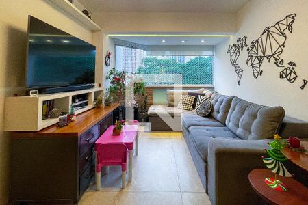 Sala de apartamento à venda com 2 quartos, 64m² em Pinheiros, São Paulo