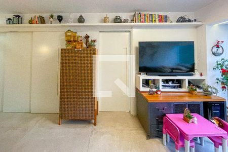 Sala de apartamento à venda com 2 quartos, 64m² em Pinheiros, São Paulo