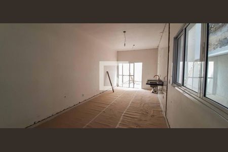 Casa à venda com 155m², 4 quartos e 2 vagas Casa à venda com 155m², 4 quartos e 2 vagasCozinha
