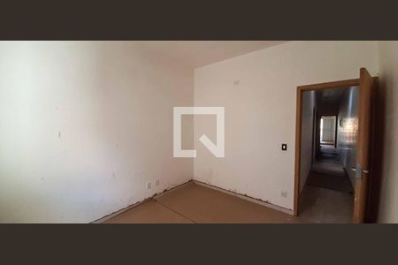 Casa à venda com 155m², 4 quartos e 2 vagas Casa à venda com 155m², 4 quartos e 2 vagasQuarto 2