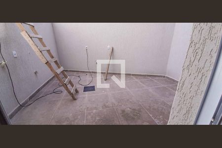 Casa à venda com 155m², 4 quartos e 2 vagas Casa à venda com 155m², 4 quartos e 2 vagasÁrea de Serviço