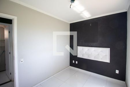 Quarto 1 de apartamento para alugar com 2 quartos, 45m² em Jardim das Oliveiras, Itaquaquecetuba