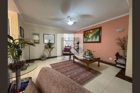 Sala de casa para alugar com 3 quartos, 168m² em Vila Gomes, São Paulo