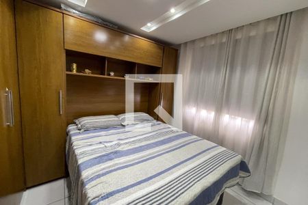 Quarto de casa para alugar com 1 quarto, 51m² em Jardim Primavera, Duque de Caxias