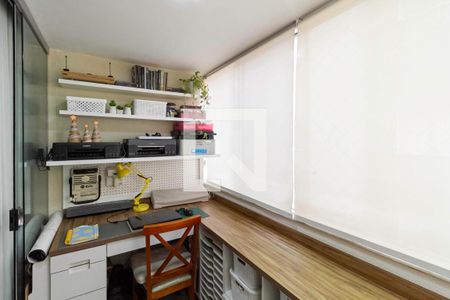 Varanda da sala  de apartamento à venda com 2 quartos, 60m² em Caiçaras, Belo Horizonte