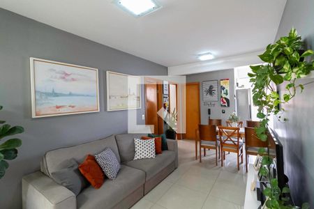 Sala  de apartamento à venda com 2 quartos, 60m² em Caiçaras, Belo Horizonte