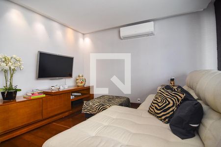 Apartamento para alugar com 4 quartos, 206m² em Icaraí, Niterói