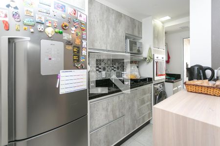 Cozinha de apartamento à venda com 3 quartos, 79m² em Jardim Carvalho, Porto Alegre