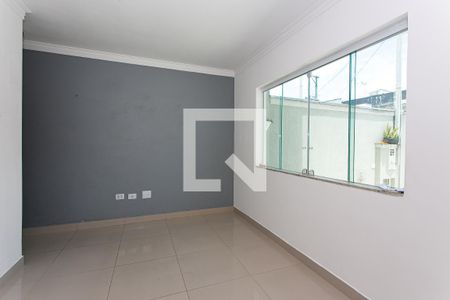 Sala de casa para alugar com 2 quartos, 75m² em Vila Carrão, São Paulo