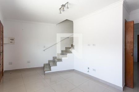 Sala de casa para alugar com 2 quartos, 75m² em Vila Carrão, São Paulo