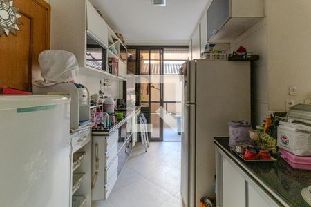 Casa à venda com 519m², 3 quartos e 5 vagas Casa à venda com 519m², 3 quartos e 5 vagasCozinha 1