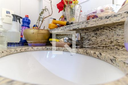 Casa à venda com 519m², 3 quartos e 5 vagas Casa à venda com 519m², 3 quartos e 5 vagasBanheiro 2