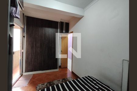 Quarto  de casa para alugar com 1 quarto, 8m² em Conjunto Residencial Presidente Castello Branco, Ferraz de Vasconcelos