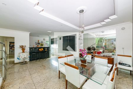 Sala 1 de casa à venda com 4 quartos, 460m² em Padre Eustáquio, Belo Horizonte