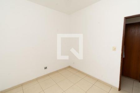 Quarto 1 de apartamento para alugar com 2 quartos, 48m² em Centro, Contagem