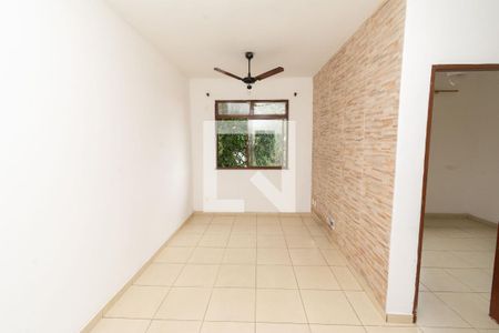 Sala de apartamento para alugar com 2 quartos, 48m² em Centro, Contagem