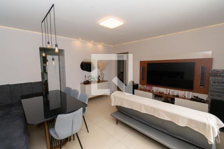 Sala de apartamento à venda com 3 quartos, 81m² em Inconfidentes, Contagem