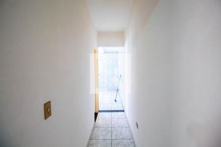 Corredor de casa para alugar com 1 quarto, 70m² em Jardim Sao Jose (artur Alvim), São Paulo