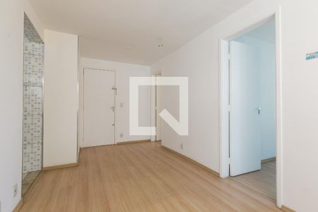 Sala de apartamento à venda com 2 quartos, 39m² em Vila Carmosina, São Paulo