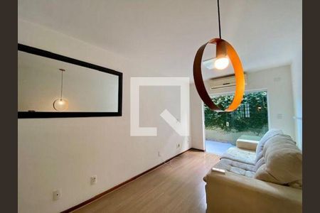 Casa à venda com 2 quartos, 108m² em Matapaca, Niterói