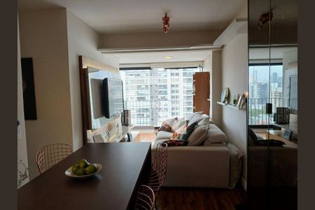 Apartamento à venda com 2 quartos, 138m² em Pinheiros, São Paulo