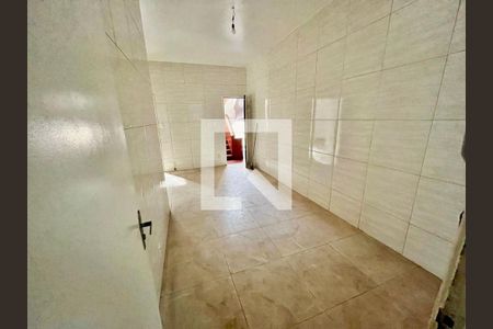 Casa à venda com 2 quartos, 77m² em Santana, Niterói