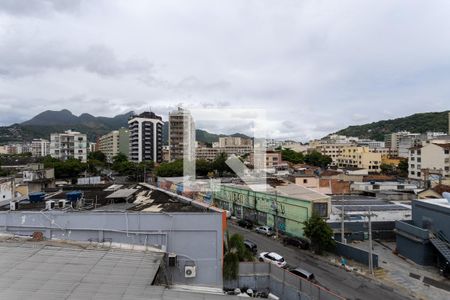 Sala Vista de apartamento para alugar com 2 quartos, 80m² em Tijuca, Rio de Janeiro