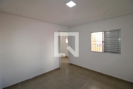 Quarto 1 de casa para alugar com 1 quarto, 60m² em Vila Isolina Mazzei, São Paulo