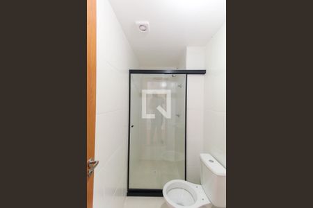 Banheiro de apartamento para alugar com 1 quarto, 24m² em Belenzinho, São Paulo