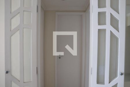 Corredor de apartamento para alugar com 3 quartos, 80m² em Vila da Saúde, São Paulo