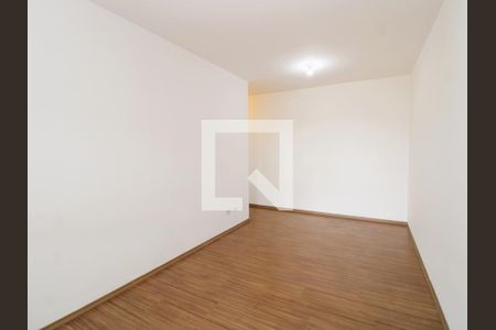 Sala de apartamento para alugar com 2 quartos, 67m² em Vila Nivi, São Paulo