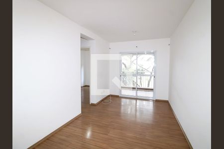 Sala de apartamento para alugar com 2 quartos, 67m² em Vila Nivi, São Paulo