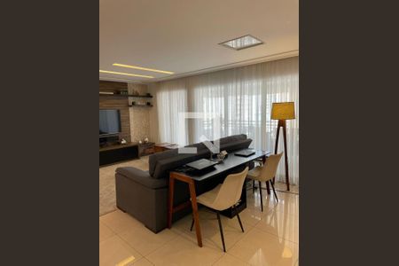 Apartamento à venda com 124m², 3 quartos e 2 vagasSala