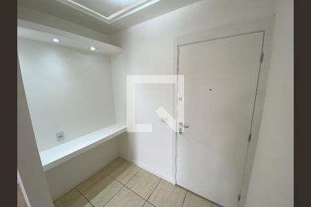 Hall de apartamento para alugar com 2 quartos, 58m² em Cachambi, Rio de Janeiro