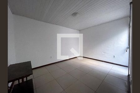 Casa para alugar com 2 quartos, 80m² em Scharlau, São Leopoldo