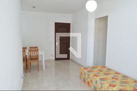 Sala de apartamento para alugar com 2 quartos, 58m² em Barra da Tijuca, Rio de Janeiro