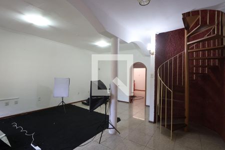 Sala 1 de casa à venda com 3 quartos, 58732m² em Nossa Senhora das Gracas, Canoas