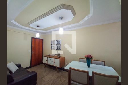 Sala de apartamento à venda com 2 quartos, 55m² em João Pinheiro, Belo Horizonte