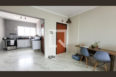 Sala de apartamento à venda com 3 quartos, 124m² em Jardim Flamboyant, Campinas