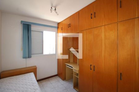 Quarto 1 de apartamento para alugar com 3 quartos, 67m² em Jardim São Paulo, São Paulo