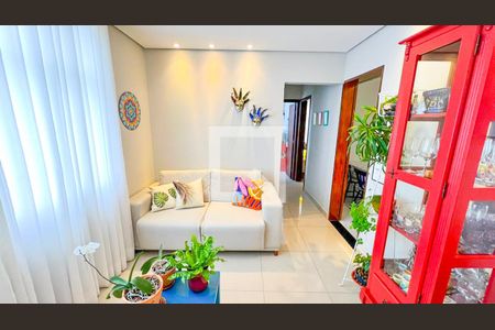 Sala de apartamento à venda com 2 quartos, 60m² em Nova Suíça, Belo Horizonte