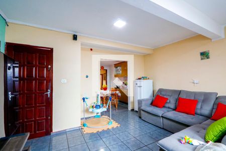 Sala 1 de casa para alugar com 3 quartos, 193m² em Vila Dirce, Mauá