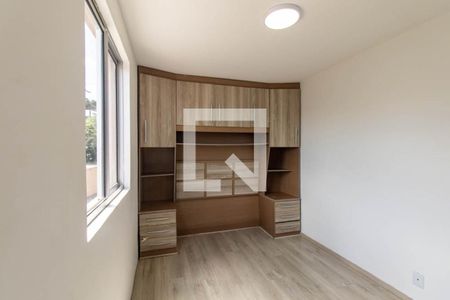 Quarto 1 de apartamento para alugar com 2 quartos, 56m² em Boqueirão, Curitiba