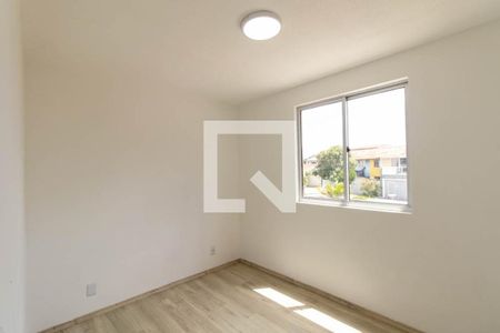 Quarto 2 de apartamento para alugar com 2 quartos, 56m² em Boqueirão, Curitiba