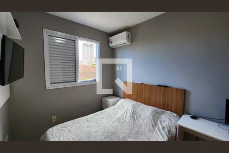 Quarto Suíte de casa para alugar com 2 quartos, 110m² em Marapé, Santos