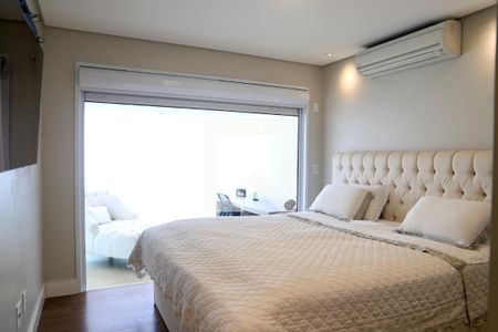 Suíte Master de apartamento à venda com 3 quartos, 200m² em Vila Clementino, São Paulo